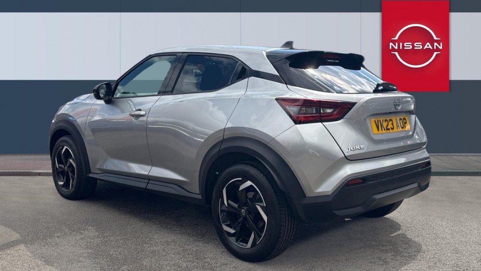 Nissan Juke 1.0 DiG-T 114 N-Connecta 5dr DCT Petrol Hatchback - Image 2