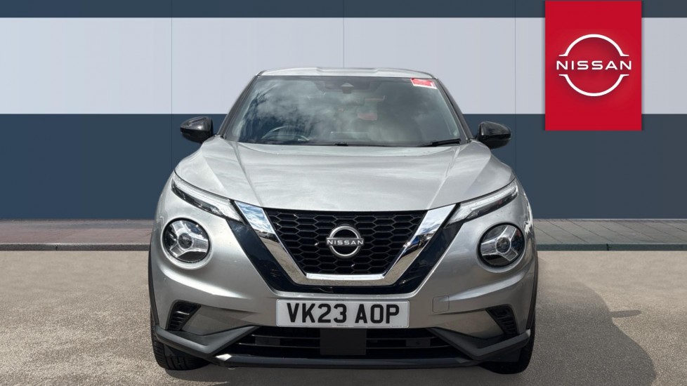 Nissan Juke 1.0 DiG-T 114 N-Connecta 5dr DCT Petrol Hatchback - Image 3