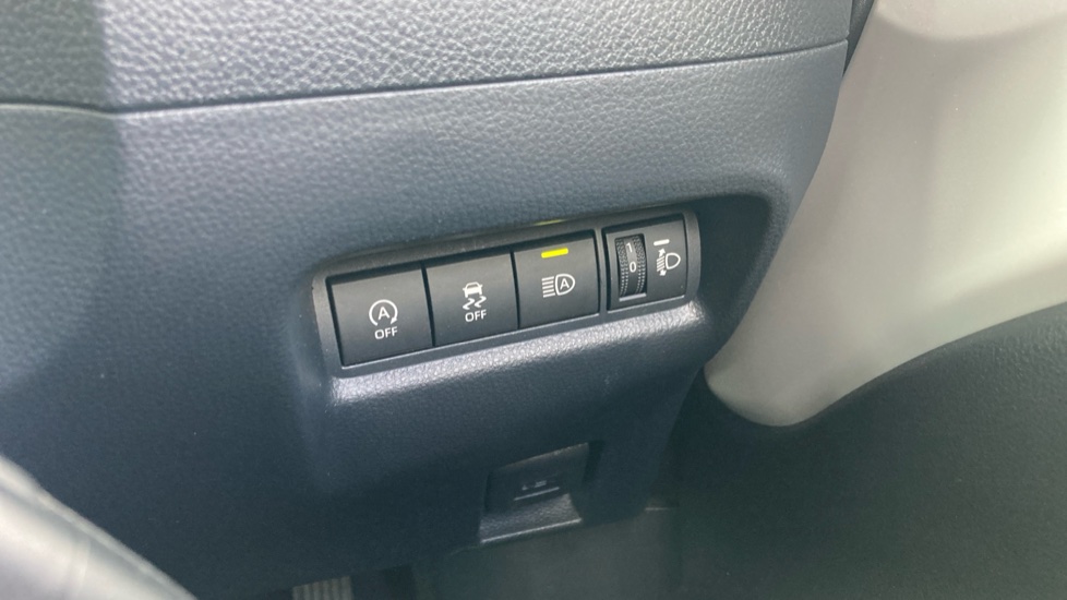 Toyota Aygo X 1.0 VVT-i Pure 5dr Petrol Hatchback - Image 26