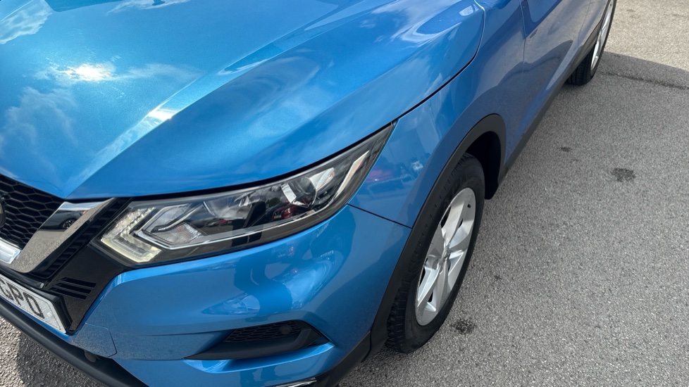 Nissan Qashqai 1.3 DiG-T Acenta Premium 5dr Petrol Hatchback - Image 24