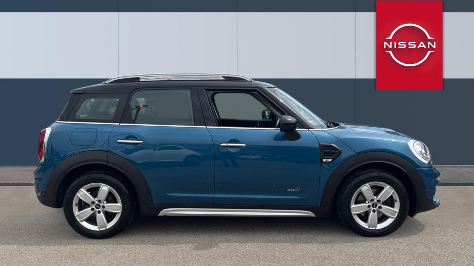 MINI Countryman 1.5 Cooper ALL4 5dr Petrol Hatchback - Image 5