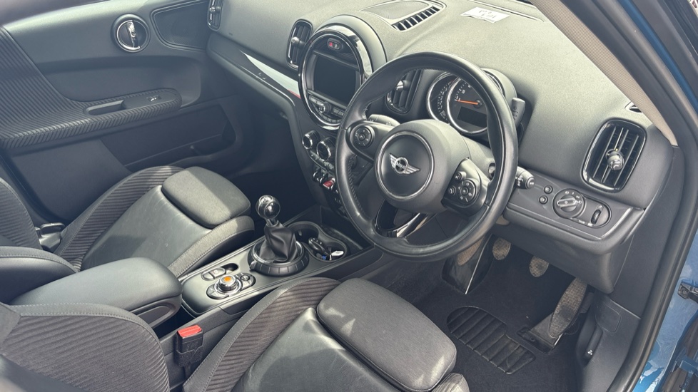 MINI Countryman 1.5 Cooper ALL4 5dr Petrol Hatchback - Image 11