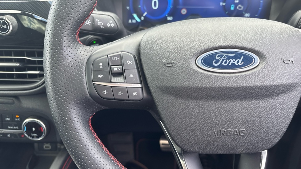 Ford Kuga 2.5 PHEV ST-Line X Edition 5dr CVT Estate - Image 24