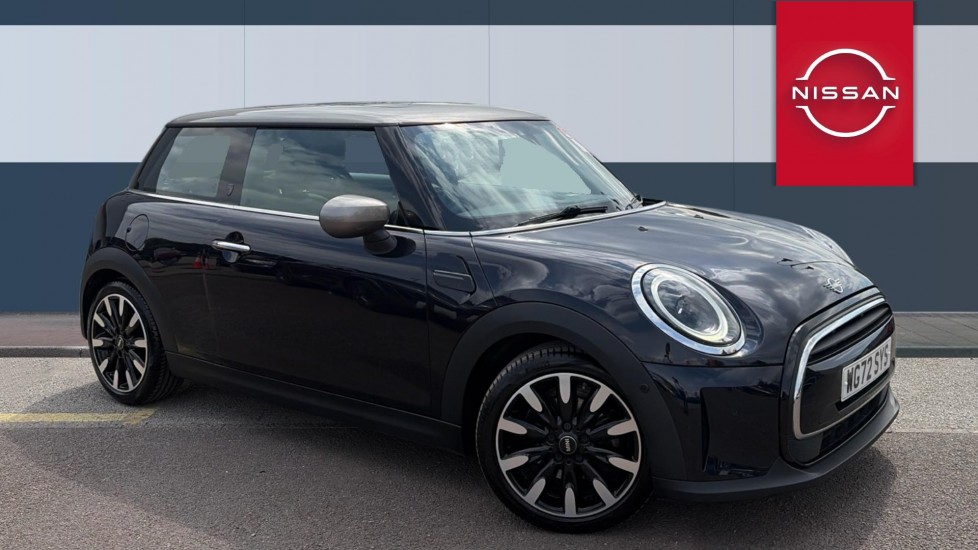 MINI Hatchback 1.5 Cooper Exclusive 3dr Auto Petrol Hatchback - Image 1