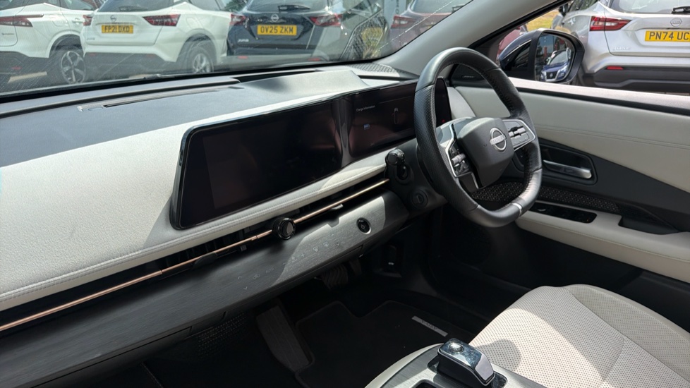 Nissan ARIYA 178kW Evolve 87kWh 22kWCh 5dr Auto Electric Hatchback - Image 9