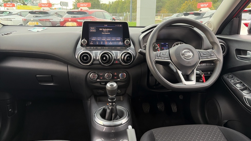 Nissan Juke 1.0 DiG-T 114 Acenta 5dr Petrol Hatchback - Image 10