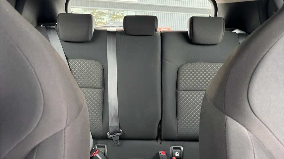 Nissan Juke 1.0 DiG-T 114 Acenta 5dr Petrol Hatchback - Image 15