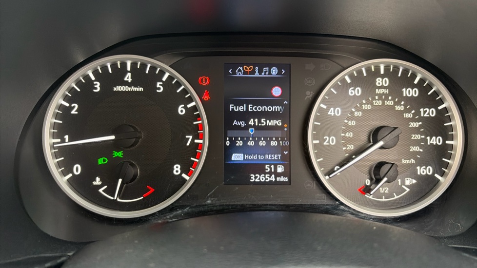 Nissan Juke 1.0 DiG-T 114 Acenta 5dr Petrol Hatchback - Image 30