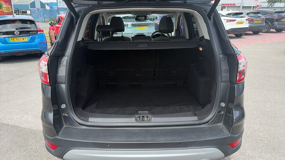 Ford Kuga 1.5 EcoBoost 176 Titanium X 5dr Auto Petrol Estate - Image 4