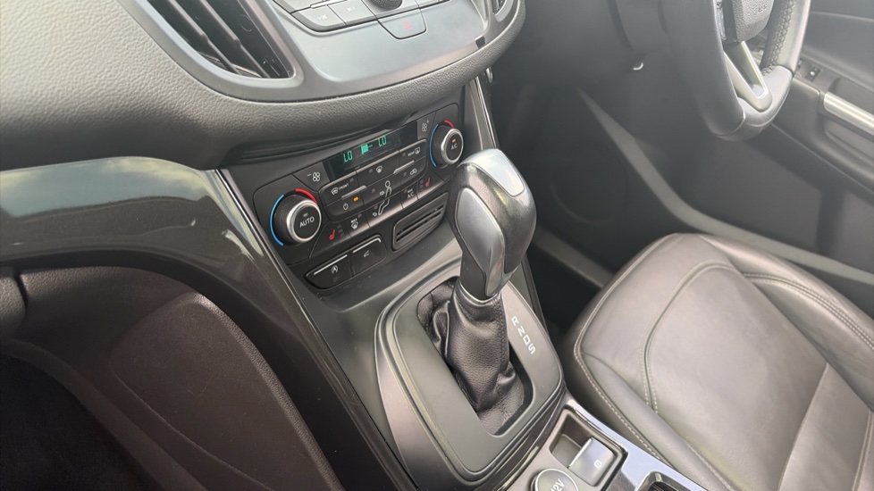 Ford Kuga 1.5 EcoBoost 176 Titanium X 5dr Auto Petrol Estate - Image 13