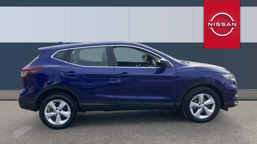 Nissan Qashqai 1.3 DiG-T 160 [157] Acenta Premium 5dr DCT Petrol Hatchback - Image 5