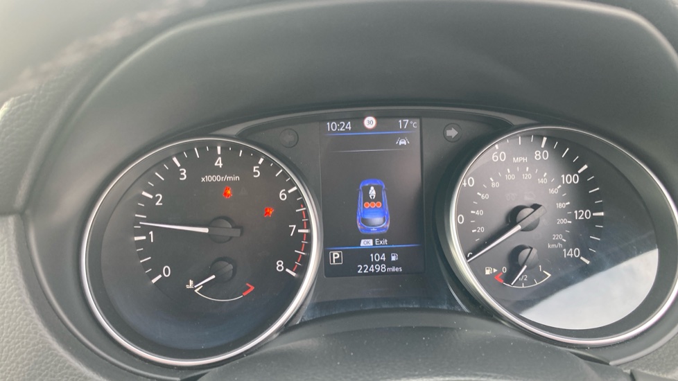 Nissan Qashqai 1.3 DiG-T 160 [157] Acenta Premium 5dr DCT Petrol Hatchback - Image 18