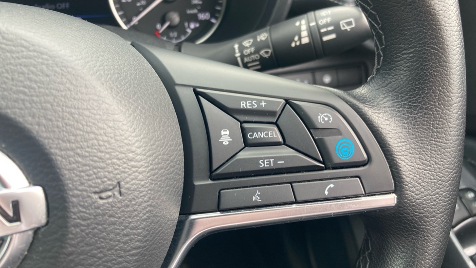 Nissan Juke 1.0 DiG-T 114 Tekna 5dr Petrol Hatchback - Image 23