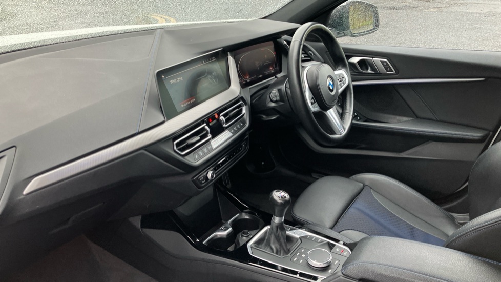 BMW 1 Series 118i [136] M Sport 5dr [Live Cockpit Professional] Petrol Hatchback - Image 9