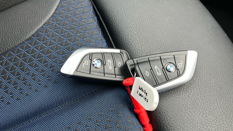 BMW 1 Series 118i [136] M Sport 5dr [Live Cockpit Professional] Petrol Hatchback - Image 20