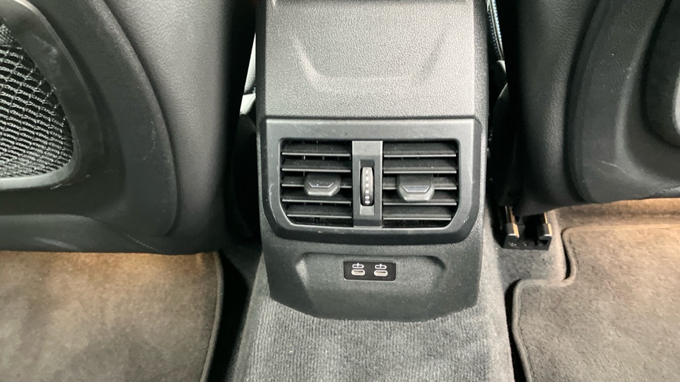 BMW 1 Series 118i [136] M Sport 5dr [Live Cockpit Professional] Petrol Hatchback - Image 35