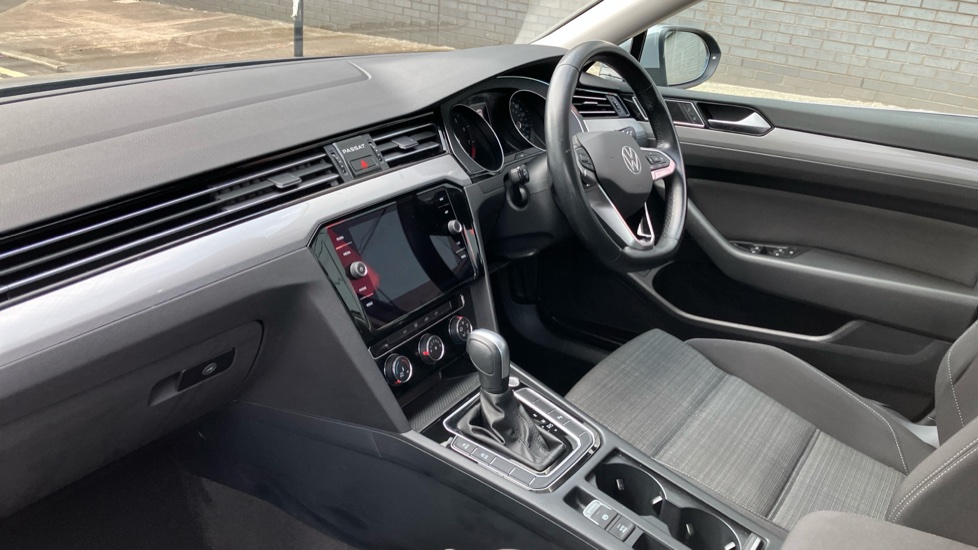 Volkswagen Passat 1.5 TSI EVO SE Nav 4dr DSG Petrol Saloon - Image 9