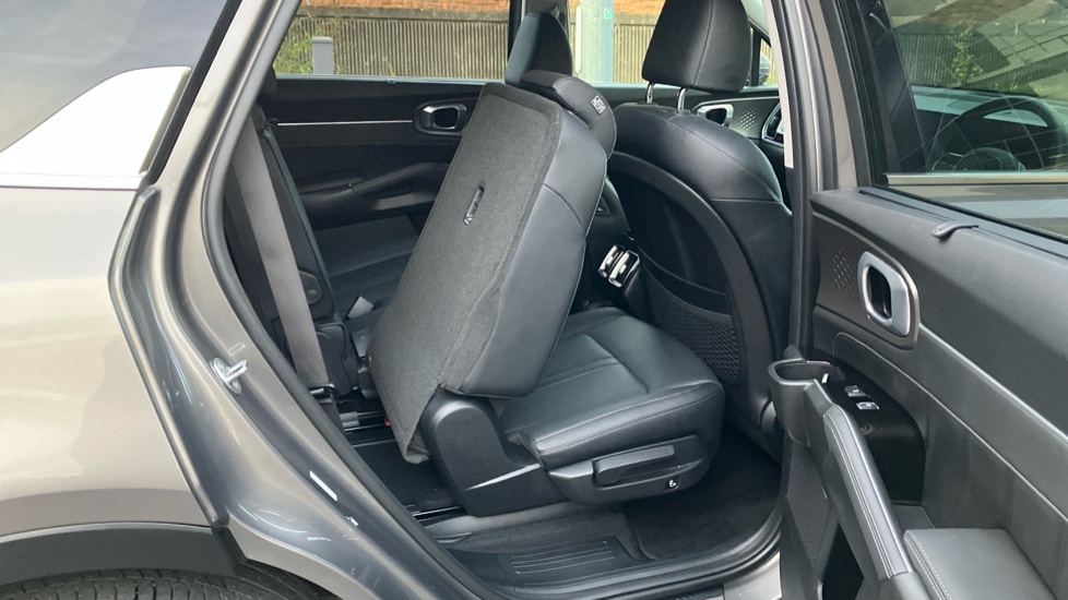 Kia Sorento 1.6 T-GDi HEV 3 5dr Auto Hybrid Station Wagon - Image 33