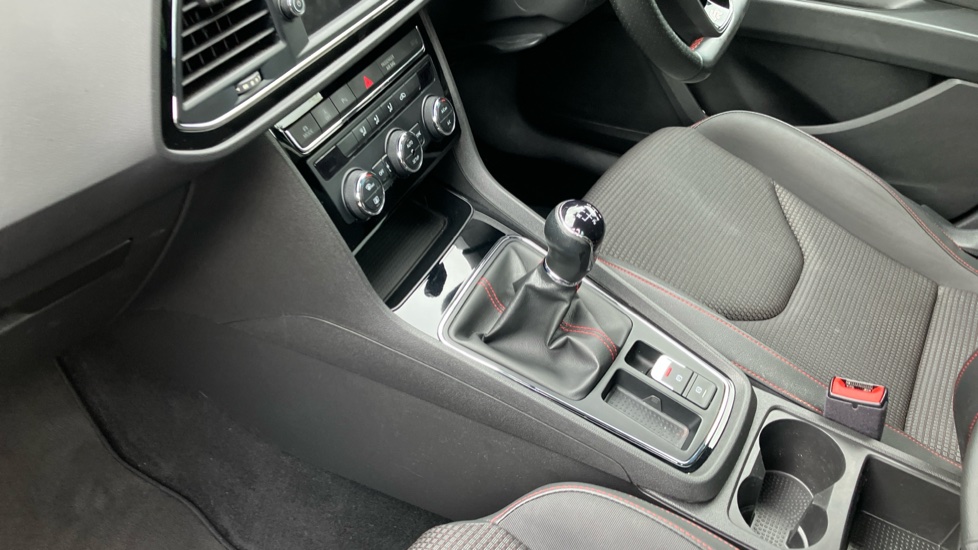 SEAT Leon 2.0 TDI 150 FR [EZ] 5dr Diesel Hatchback - Image 13