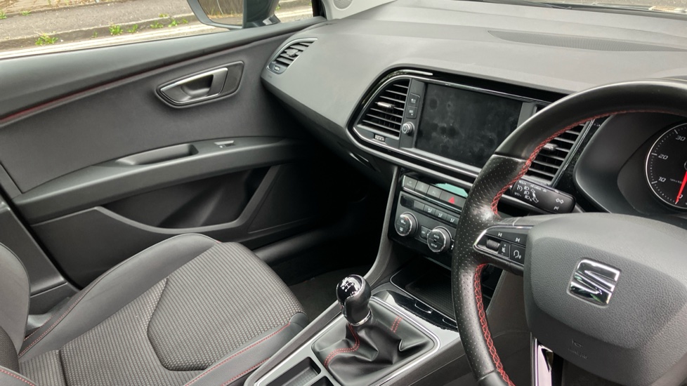 SEAT Leon 2.0 TDI 150 FR [EZ] 5dr Diesel Hatchback - Image 14