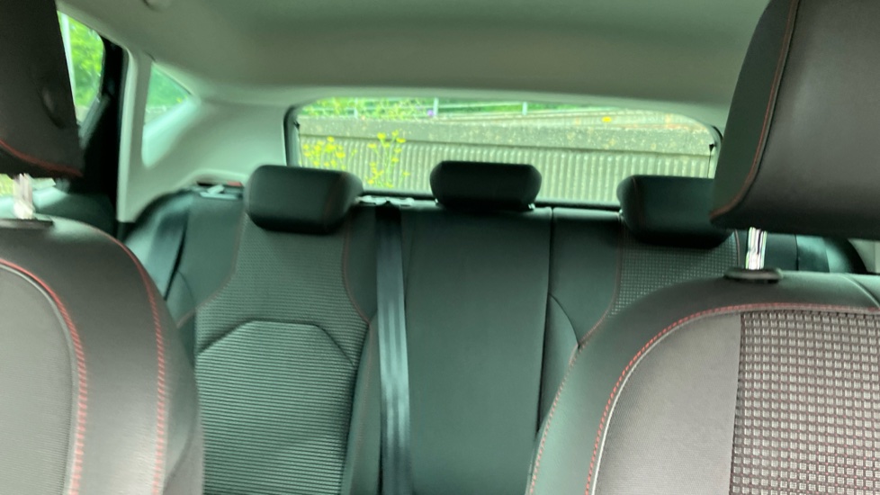 SEAT Leon 2.0 TDI 150 FR [EZ] 5dr Diesel Hatchback - Image 15