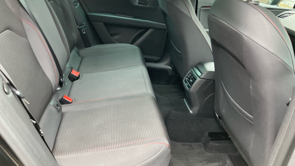 SEAT Leon 2.0 TDI 150 FR [EZ] 5dr Diesel Hatchback - Image 16