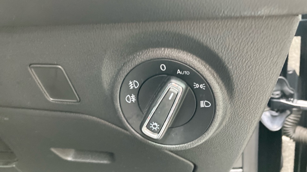 SEAT Leon 2.0 TDI 150 FR [EZ] 5dr Diesel Hatchback - Image 38