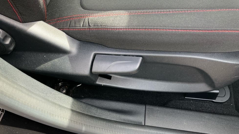Ford Fiesta 1.0 EcoBoost ST-Line 5dr Petrol Hatchback - Image 27