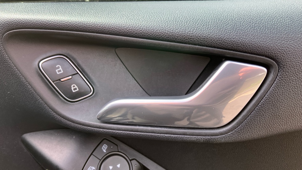Ford Fiesta 1.0 EcoBoost ST-Line 5dr Petrol Hatchback - Image 28