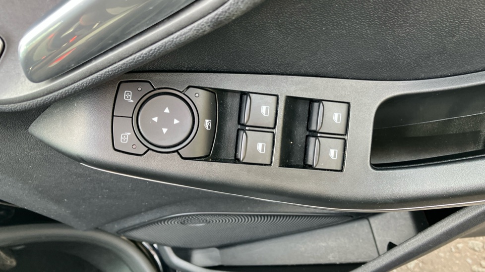 Ford Fiesta 1.0 EcoBoost ST-Line 5dr Petrol Hatchback - Image 29