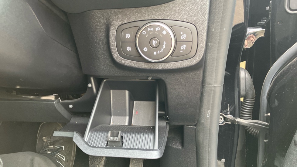 Ford Fiesta 1.0 EcoBoost ST-Line 5dr Petrol Hatchback - Image 37