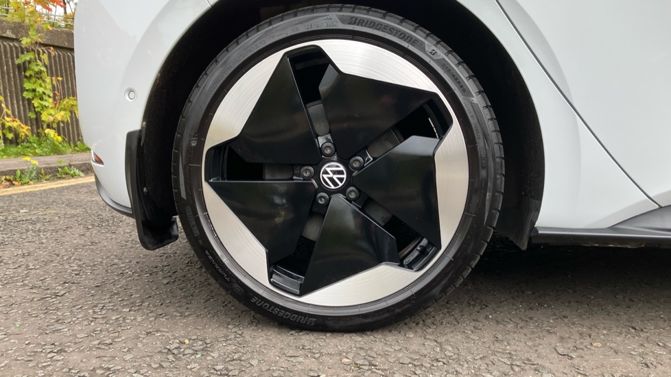 Volkswagen ID.3 150kW Match Pro S 77kWh 5dr Auto Electric Hatchback - Image 7