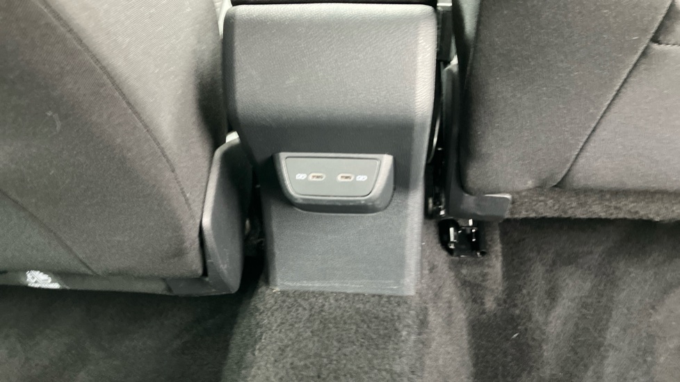 Volkswagen Taigo 1.0 TSI Life 5dr Petrol Hatchback - Image 33