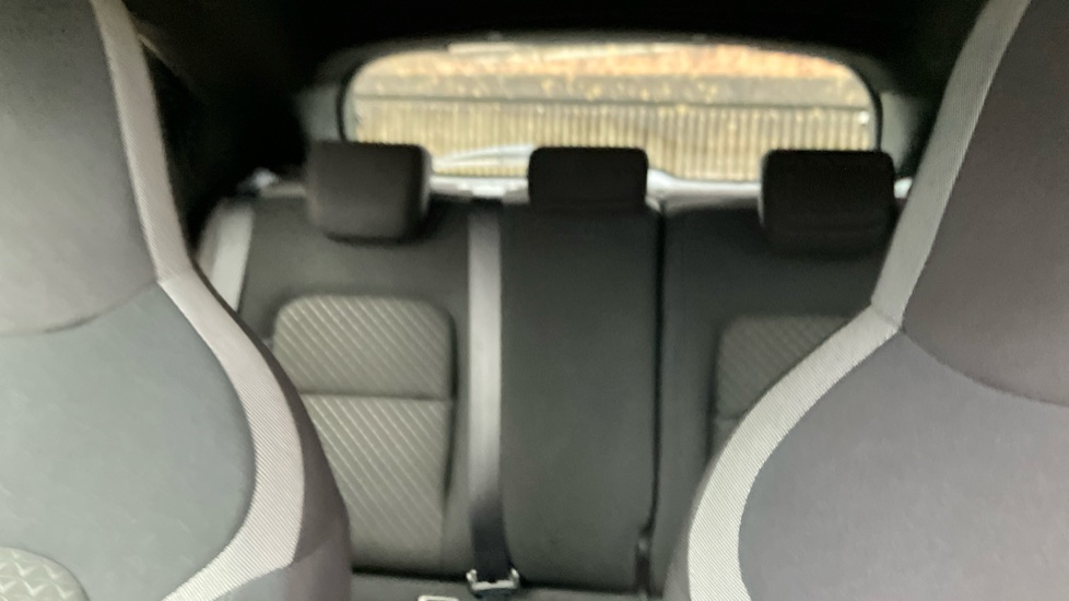 Nissan Juke 1.0 DiG-T N-Connecta 5dr Petrol Hatchback - Image 15
