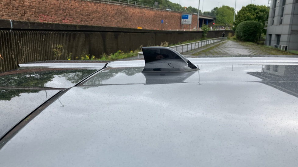Nissan Juke 1.0 DiG-T N-Connecta 5dr Petrol Hatchback - Image 25