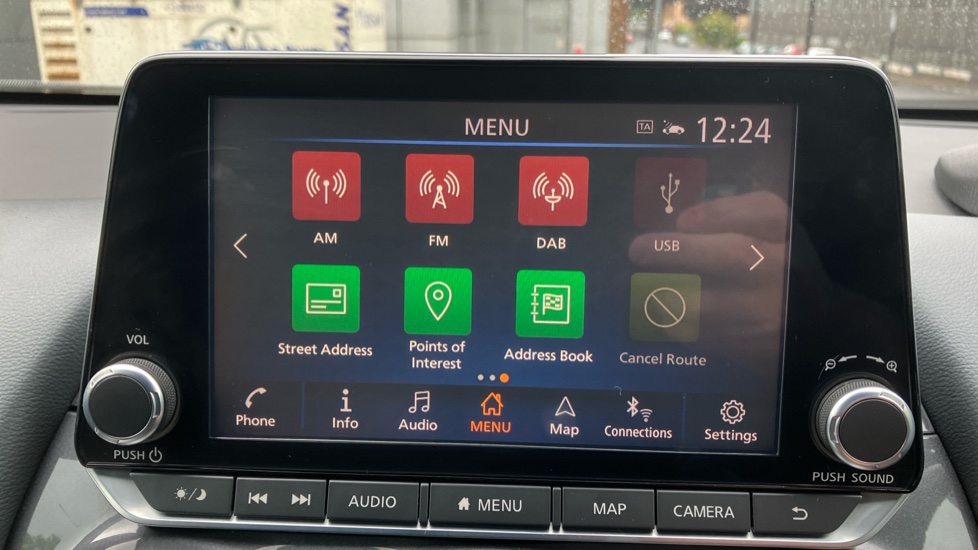 Nissan Juke 1.0 DiG-T N-Connecta 5dr Petrol Hatchback - Image 45