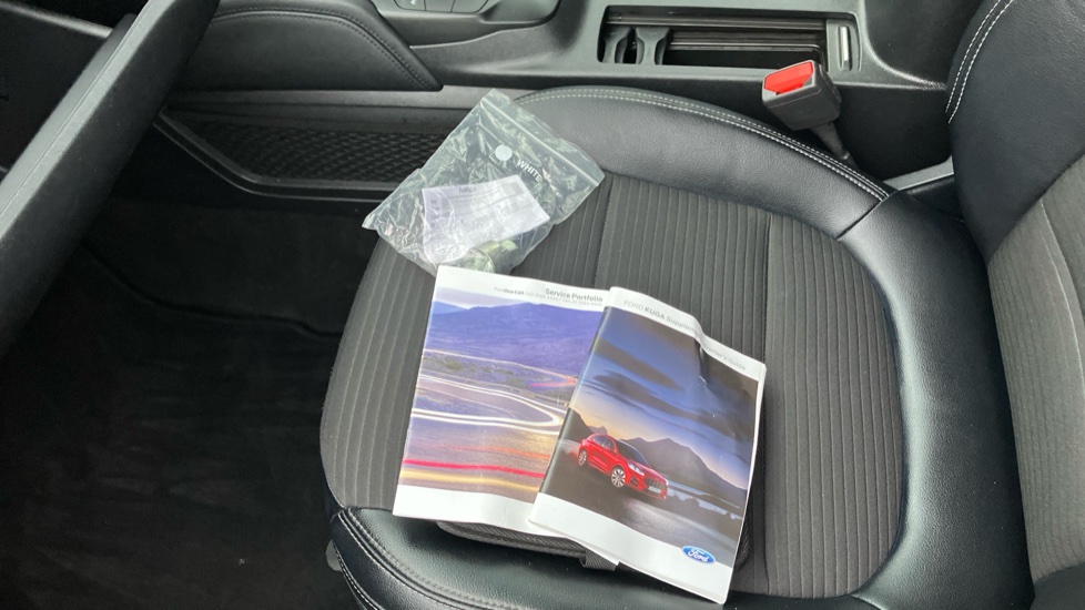 Ford Kuga 1.5 EcoBoost 150 Titanium Edition 5dr Petrol Estate - Image 19
