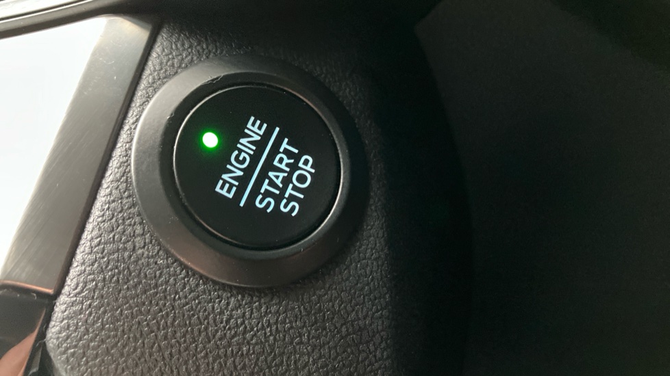 Ford Kuga 1.5 EcoBoost 150 Titanium Edition 5dr Petrol Estate - Image 42