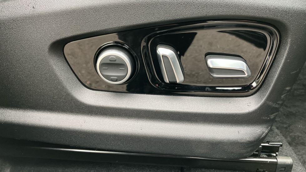 Jaecoo 7 1.5T SHS-P Luxury 5dr Auto Estate - Image 27