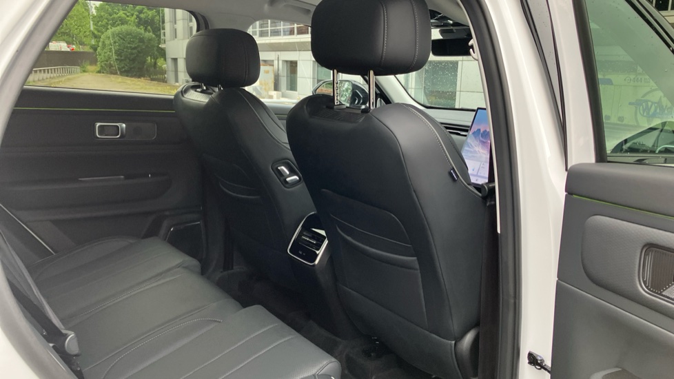 Jaecoo 7 1.5T SHS-P Luxury 5dr Auto Estate - Image 30