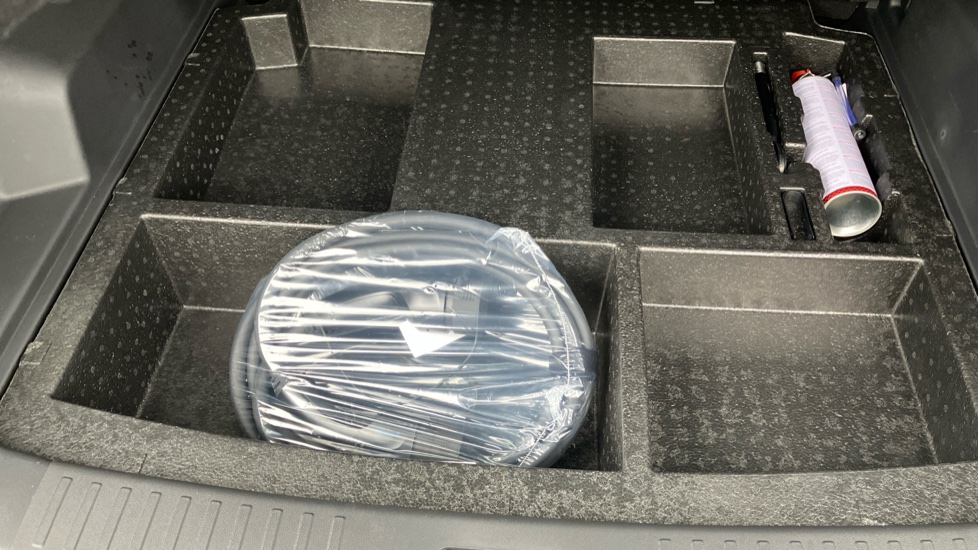 Jaecoo 7 1.5T SHS-P Luxury 5dr Auto Estate - Image 37