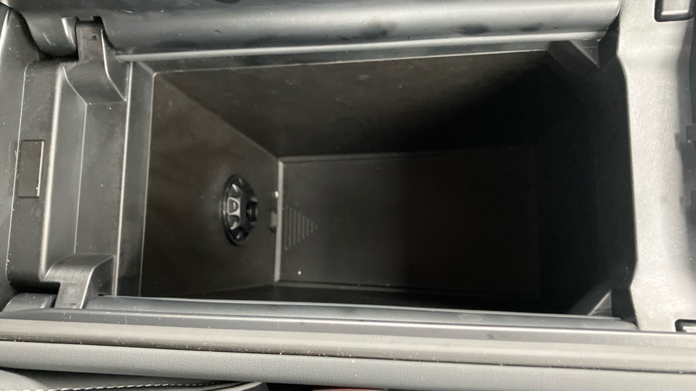 Jaecoo 7 1.5T SHS-P Luxury 5dr Auto Estate - Image 49