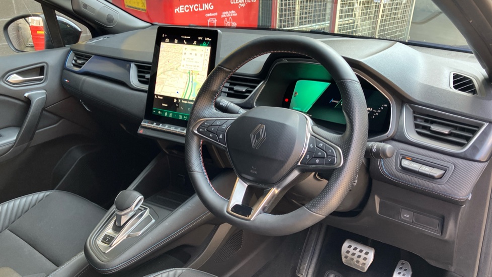 Renault Symbioz 1.6 E-Tech FHEV 145 Techno Esprit Alpine 5dr Auto Hybrid Estate - Image 11