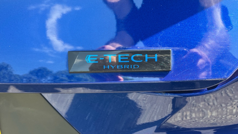 Renault Symbioz 1.6 E-Tech FHEV 145 Techno Esprit Alpine 5dr Auto Hybrid Estate - Image 27