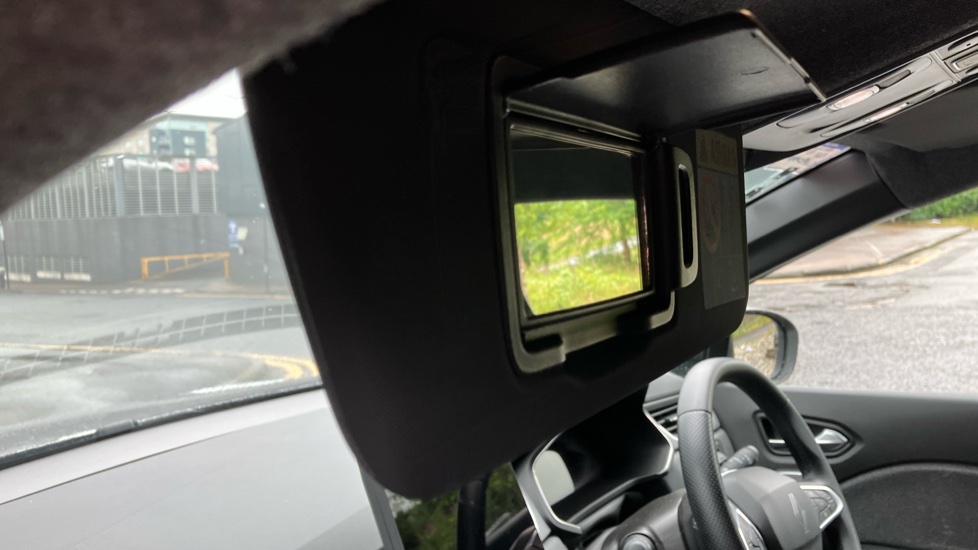 Renault Symbioz 1.6 E-Tech FHEV 145 Techno 5dr Auto Hybrid Estate - Image 37