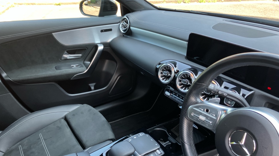 Mercedes-Benz A-Class A200d Exclusive Edition 5dr Auto Diesel Hatchback - Image 14