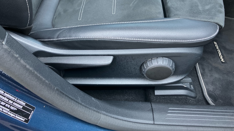 Mercedes-Benz A-Class A200d Exclusive Edition 5dr Auto Diesel Hatchback - Image 28