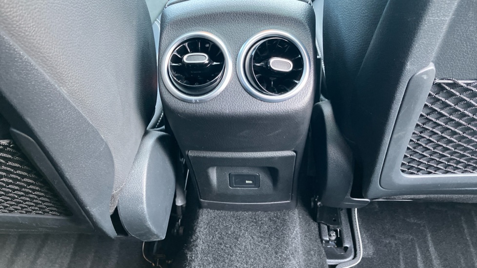 Mercedes-Benz A-Class A200d Exclusive Edition 5dr Auto Diesel Hatchback - Image 34