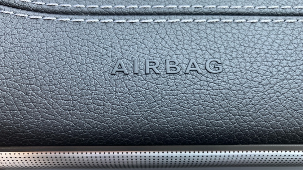 Mercedes-Benz A-Class A200d Exclusive Edition 5dr Auto Diesel Hatchback - Image 38