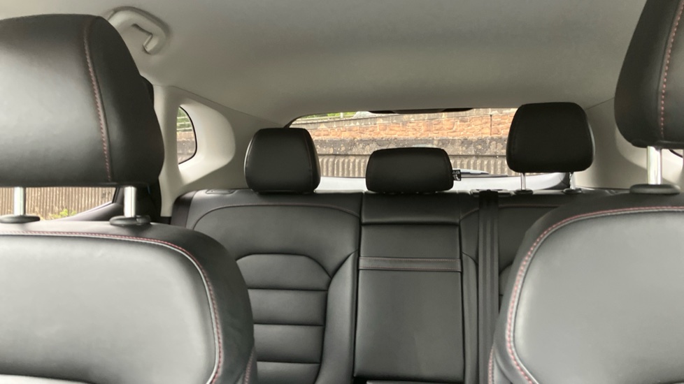 MG HS 1.5 T-GDI SE 5dr Petrol Hatchback - Image 15
